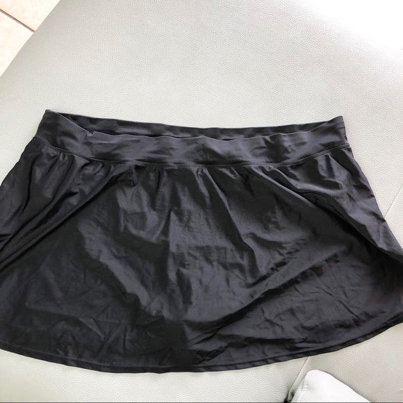 Jaclyn Smith Other - Bikini bottom skirt black 24w